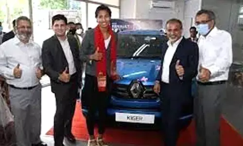 Indian Olympic bronze medallist Lovlina Borgohain gets new car as gift