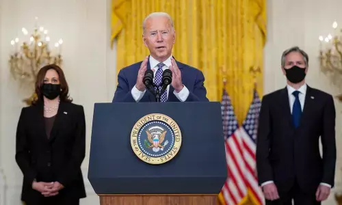 President Joe Biden warns lives could be lost in massive Kabul airlift ops