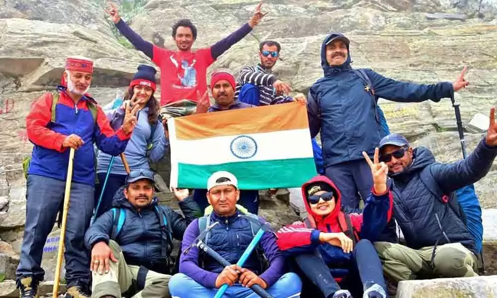 Mysore Trekkers scale 14,100 meter peak in Hampta valley