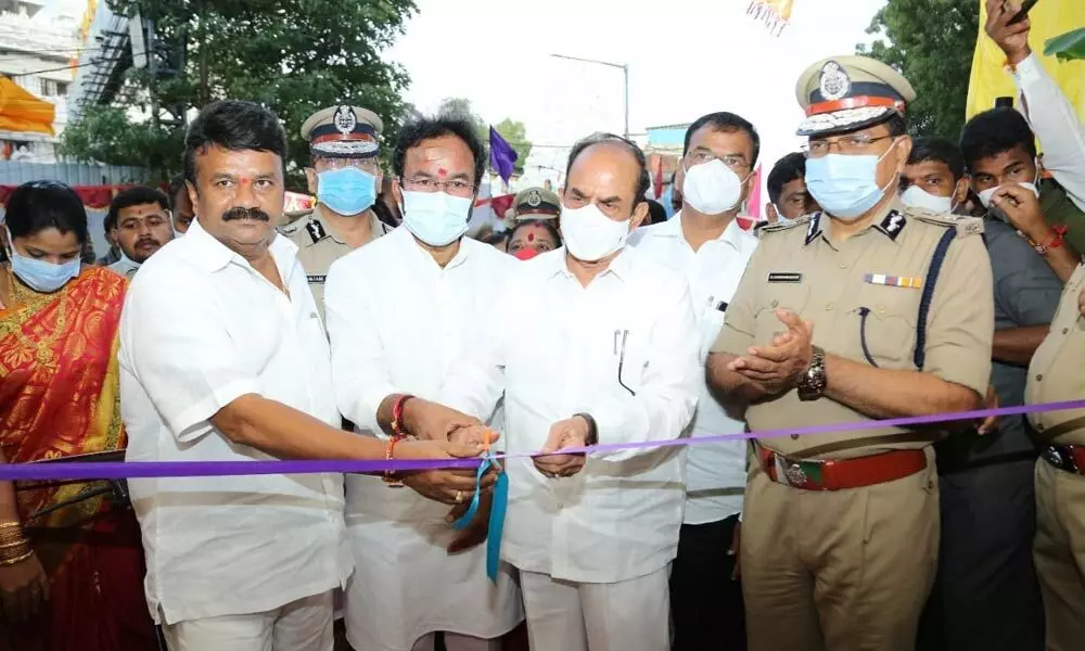 Home Minister Mohd Mahmood Ali opens new Kacheguda police station building