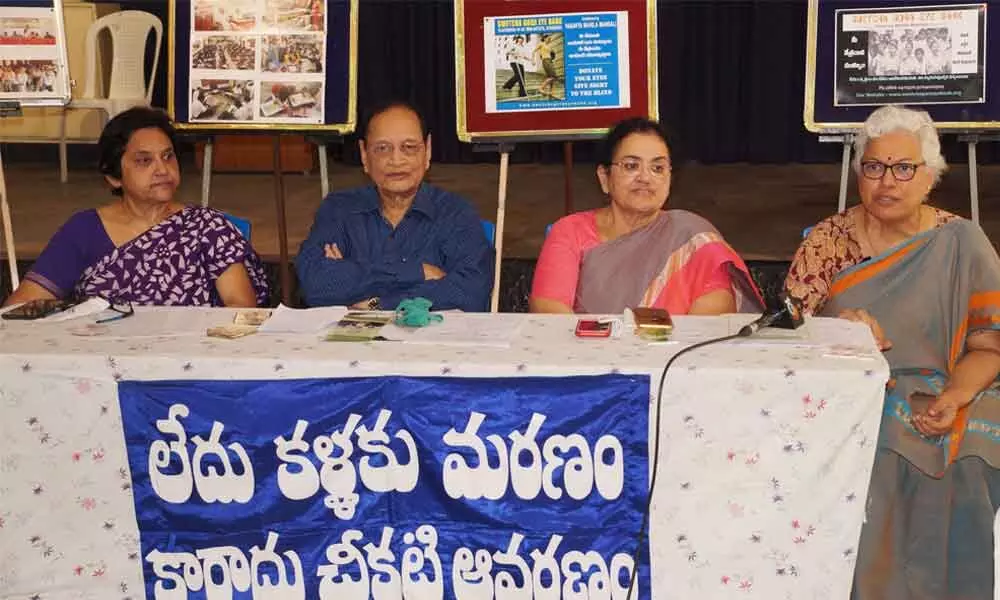 Dr G Samaram, executive director of Swetcha Gora Eye Bank along with G Rashmi, Dr Deeksha and B Keerthi, addressing the media in Vijayawada on Monday