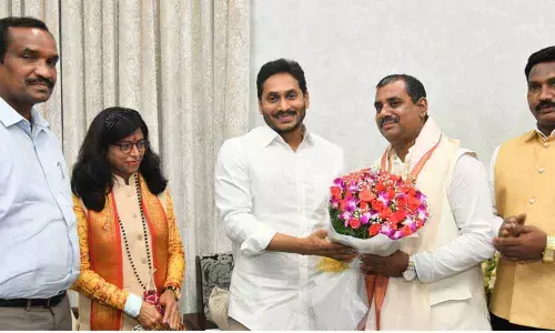 Amaravati: NCSC lauds govts efforts in arresting accused in engineering student murder case