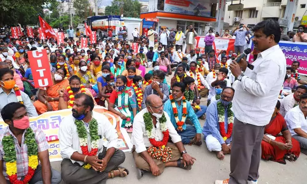 CITU District Secretary Kandarapu Murali addressing TTD Forest Employees Union near ttd administrative office in Tirupati on Wednesday