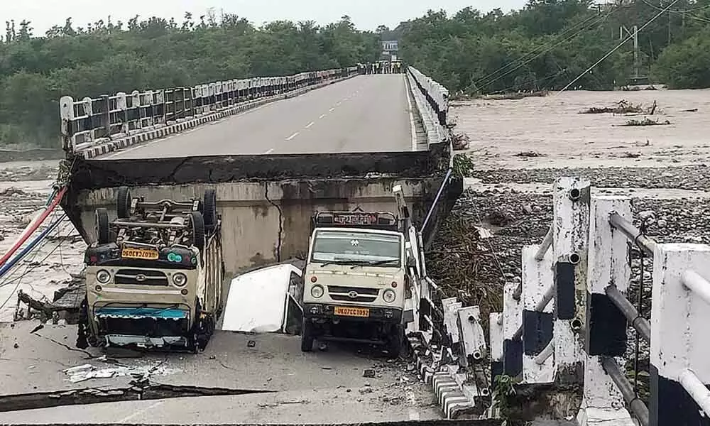 Dehradun-Rishikesh bridge collapses