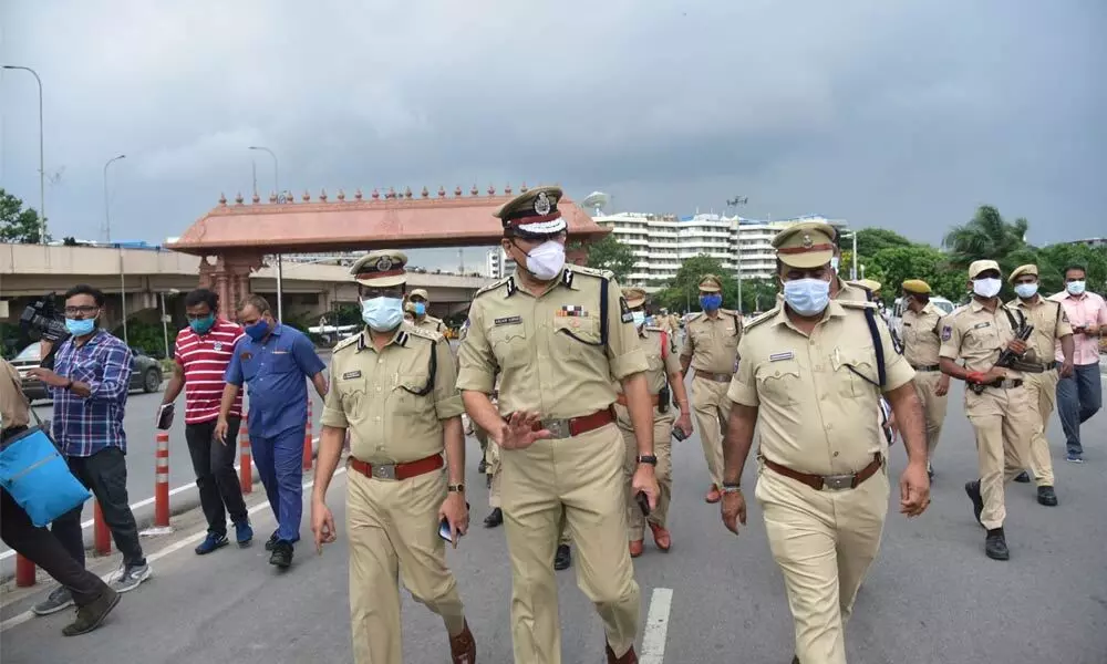 City Police Commissioner Anjani Kumar visiting Hussainsagar lake on Sunday