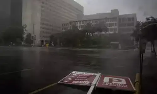 Hurricane Ida knocks out power to entire city of New Orleans