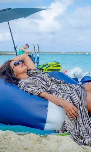 Global Diva Priyanka Chopra’s Beautiful Vacation Pics