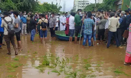 Bengaluru residents find unique way to highlight bad roads