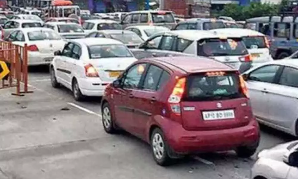 Traffic jam on Hyderabad-Vijayawada highway (File Pic)
