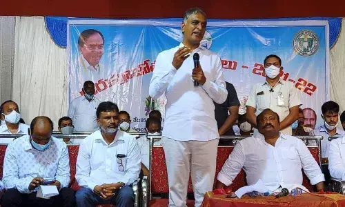 Harish Rao promises sops for Huzurabad teachers
