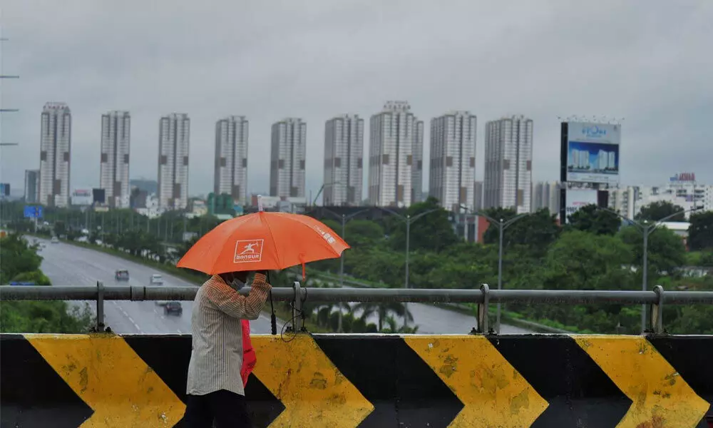 Spells of rain forecast for Hyderabad