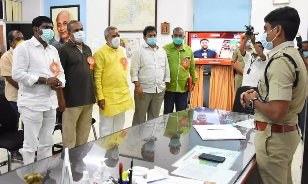 Tirupati Vinayaka Utsava Committee members submitting a representation to Urban SP Ch Venkata Appala Naidu seeking permission to Ganesh festival celebrations in Tirupati on Tuesday.