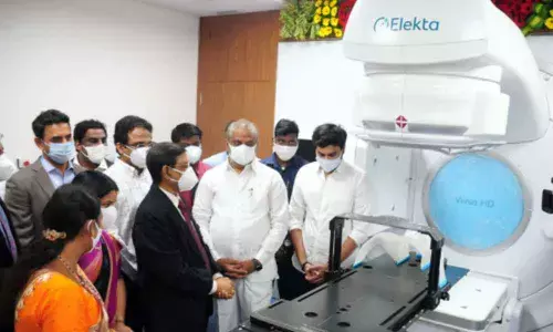 Health Minister Alla Kali Krishna Srinivas at HCG Cancer Centre in Vijayawada on Wednesday