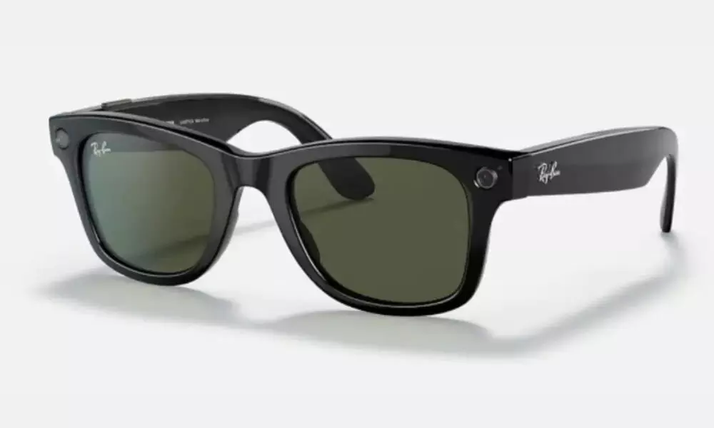 Facebooks Ray-Ban Smart Glasses Bring Cameras, Speakers, Privacy Concerns, But No AR