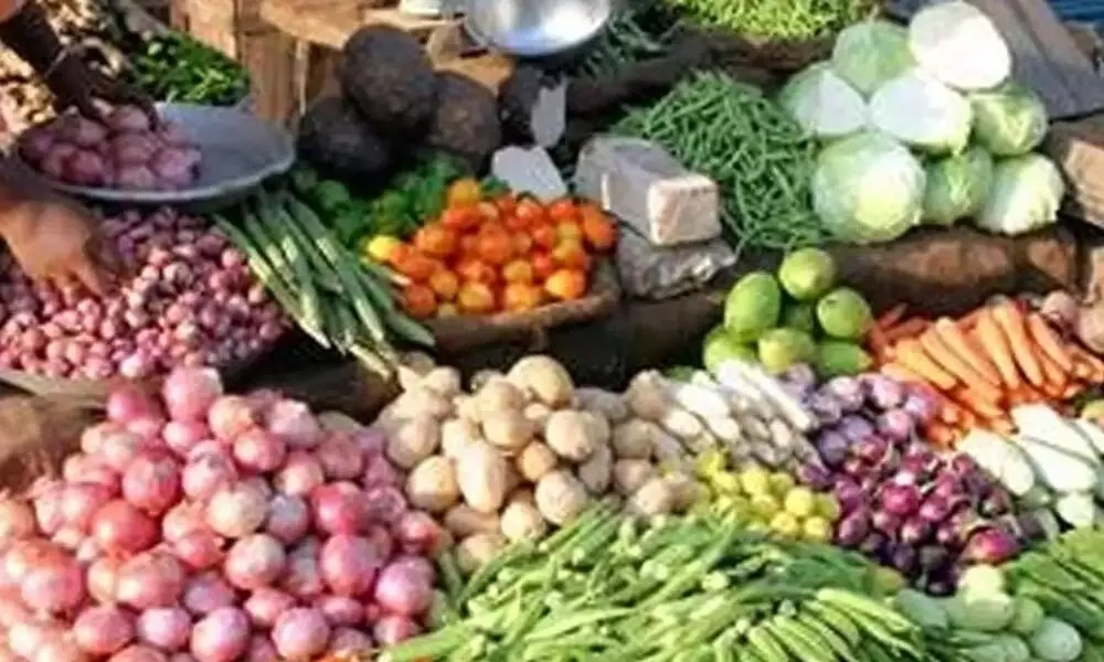 Lower food prices bring inflation down
