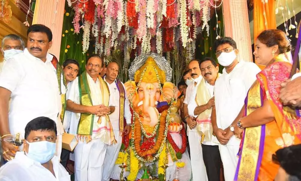 Ministers PinipeViswarupu, Balineni Srinivasa Reddy, Dr Audimulapu Suresh, MP Magunta Srinivasulu Reddy participating in the Vinayaka Puja at a pandal set up by Gold Merchants Association in Ongole on Wednesday