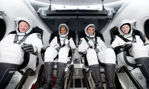 SpaceX sends first all-civilian crew to 3-day earth-orbiting trip