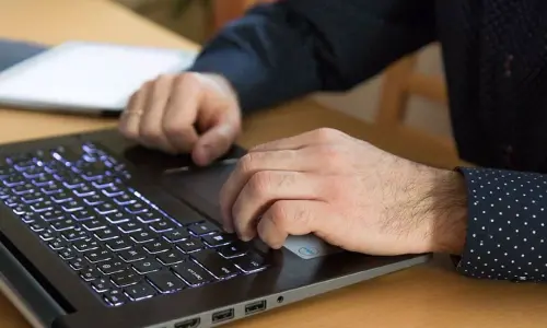 Speakers want access to porn sites to be restricted