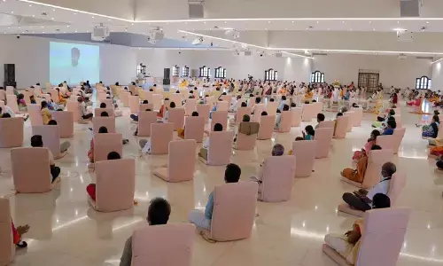 World’s biggest online meditation aims at world peace