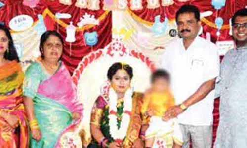 Infant among 5 found dead in house