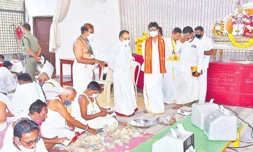 Srisailam temple EO, S Lavanna monitoring the counting the hundi collections on Saturday