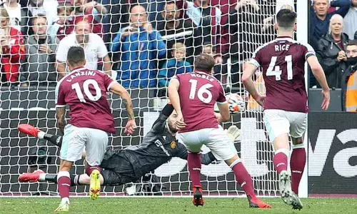 David de Gea’s fantastic penalty save hands Manchester United 2-1 win [Watch]