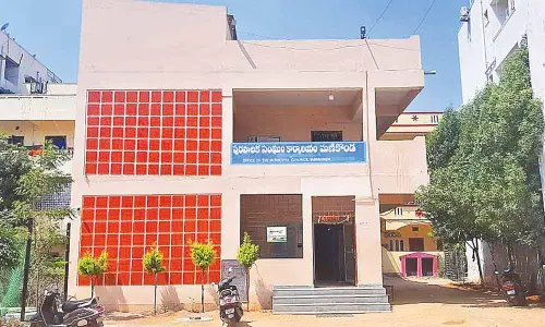 Axe falls on another erring official in Manikonda