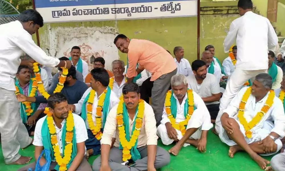 Turmeric farmers staged hunger strike in Talveda village on Tuesday