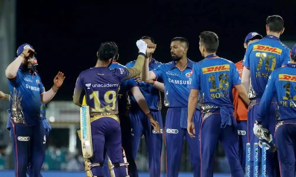 Kolkata clinch comprehensive 7-wkt win over Mumbai