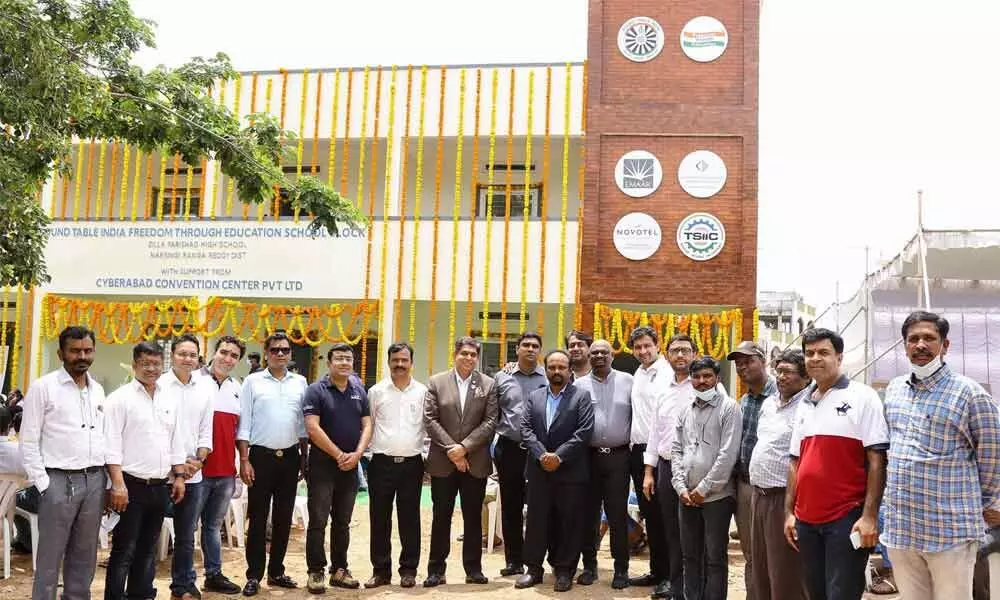 Novotel, Hyderabad RT provide classroom in ZP school