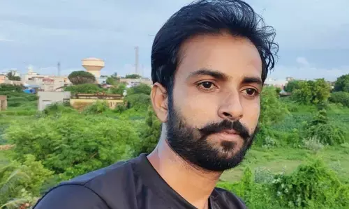 Raju Baraiya, recipient of Glenfiddich Artist in Residence’ award in 2019