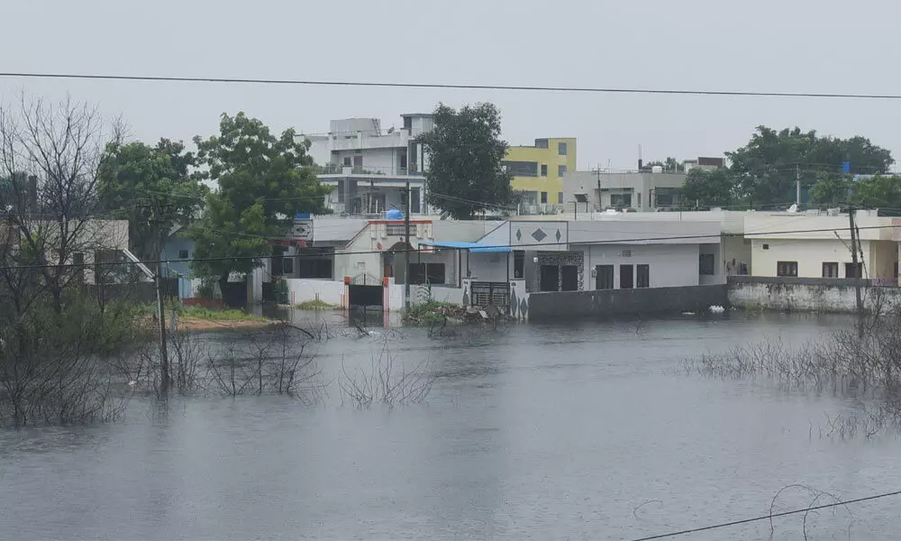 Many houses submerged due to heavy rain in Tattiannaram in Hyderabad 	Photo: Adula Krishna