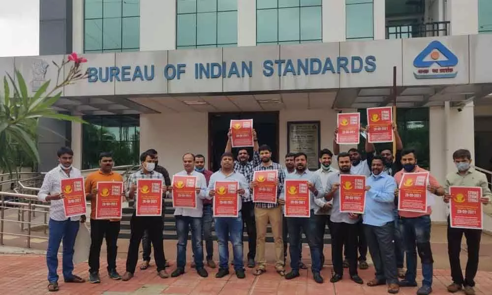 Staff of hallmarking centres protesting at the Bureau of Indian Standards (BIS) office at Moula Ali in Hyderabad on Tuesday