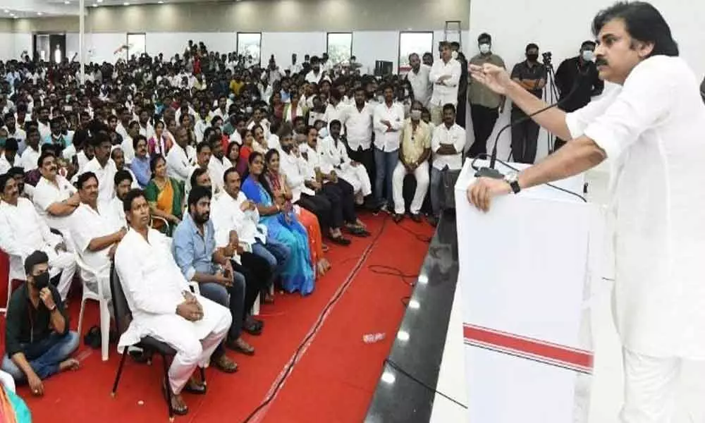 Jana Sena Party chief Pawan Kalyan addressing the party meeting at Mangalagiri in Guntur district on Wednesday