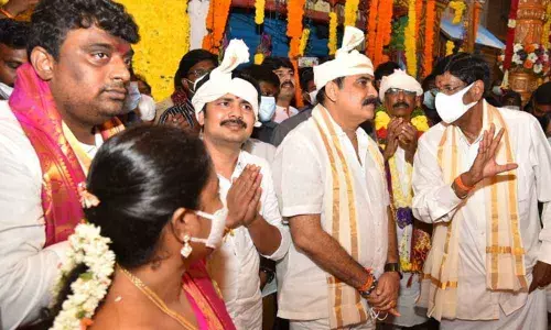 District in-charge Minister Balineni Srinivasa Reddy, Tirupati MP Gurumoorthy and MLA A Ramanarayana Reddy offering prayers to local Goddess Poleramma in Venkatagiri