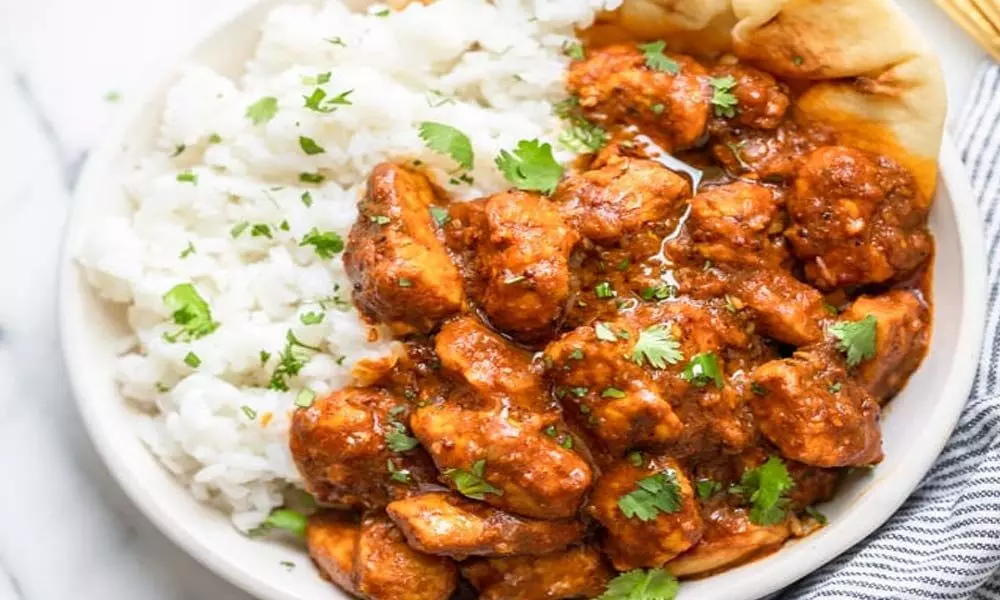 Low fat butter chicken recipe is both, yummy and it is quick to make.