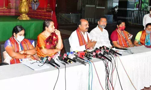 9-day Dasara festival set to begin atop Indrakeeladri on October 7