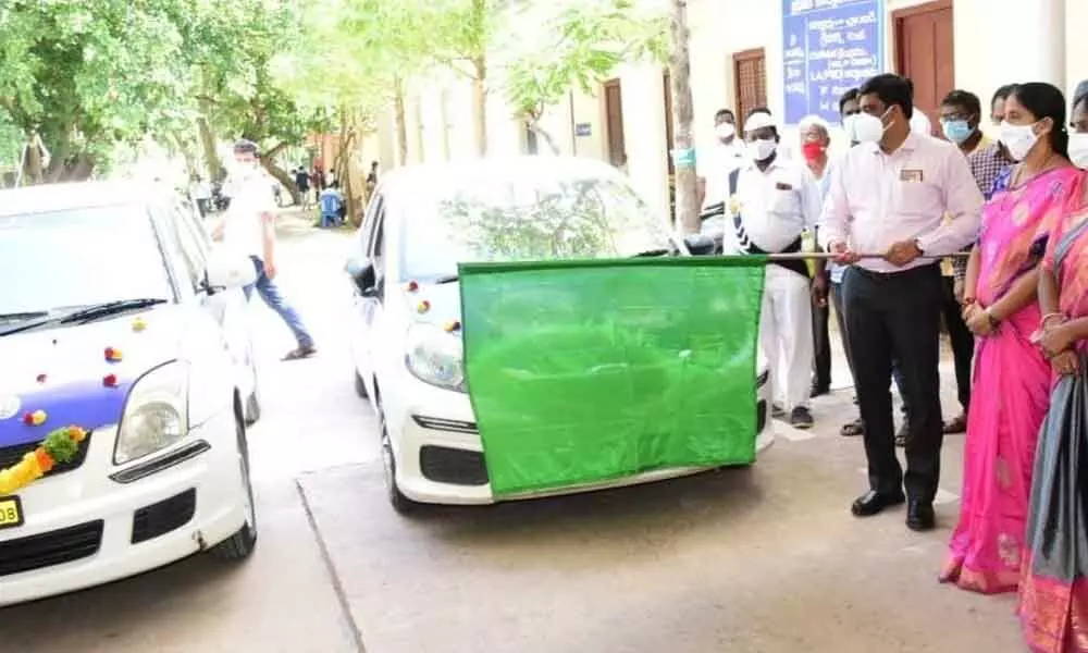 Krishna District Collector J Nivas flags off express Covid vehicles at the Collectorate in Machilipatnam on Monday