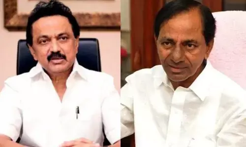 Tamil Nadu Chief Minister MK Stalin and Telangana CM K Chandrashekar Rao