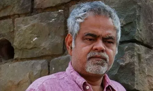 Sanjay Mishras Samosa And Sons served on OTT plate