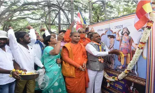 Nobody has right to stop us from celebrating Mahisha Dasara