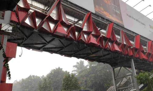 Lifts at FOBs conk out, throw citizens into tizzy