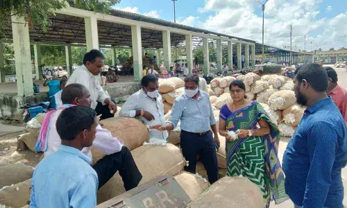 Khammam: Market yard to be developed with 17 crore