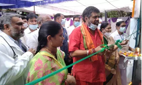 Tourism Minister M Srinivasa Rao inaugurating the oxygen plant at Government Chest Hospital in Visakhapatnam on Thursday