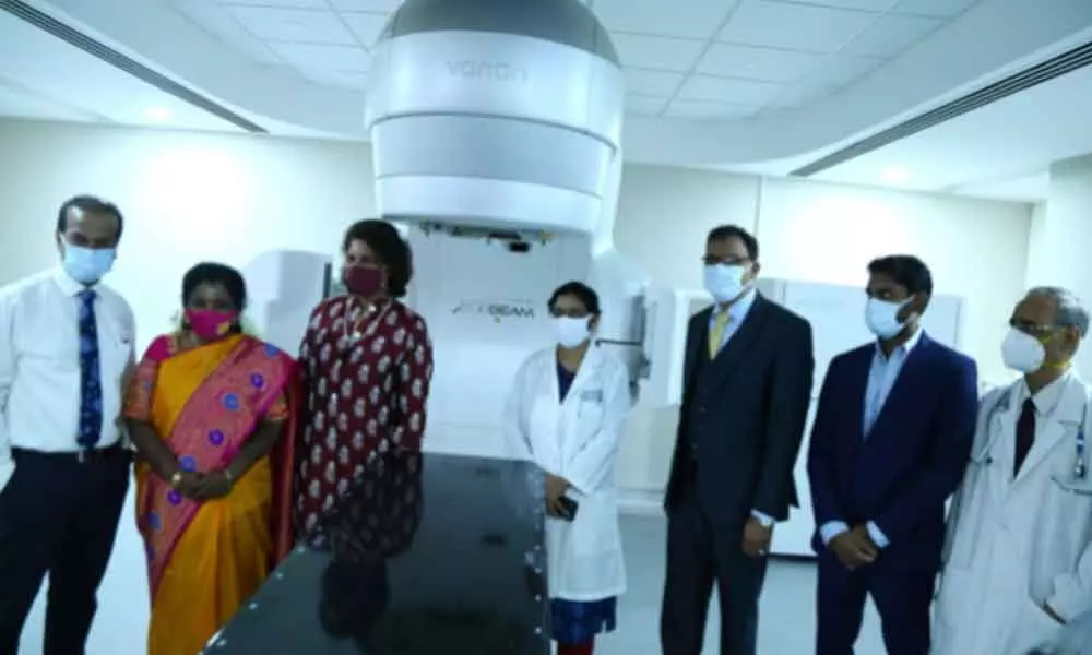 Apollo launches Varian’s True Beam radiotherapy system