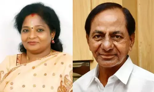 Governor Tamilisai Soundararajan and CM KCR