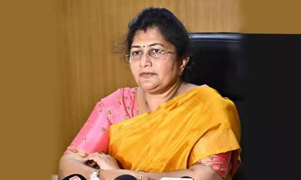 Muzrai minister Shashikala Jolle