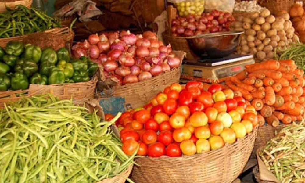 Kakinada High vegetable prices burn hole in people's pockets