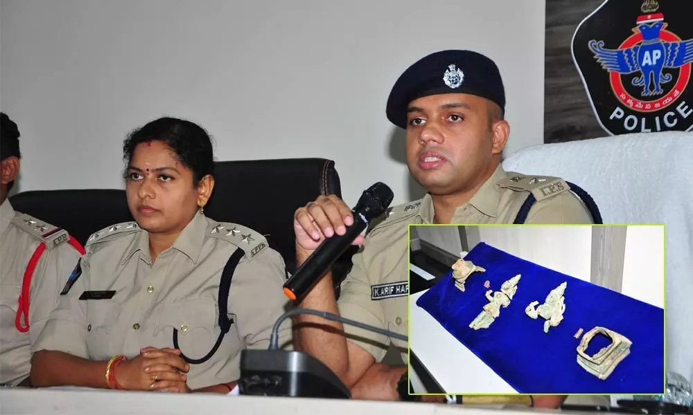 SP K Arif Hafeez briefing the media about the recovery of the idols in Guntur on Monday
