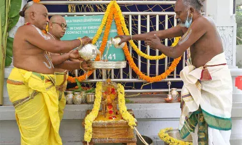 Priests performing the rituals as part of three-day Ashta Bandhana Samprokshanam at Sri Venkateswara Swamy temple at Srivari Mettu, near Srinivasa Mangapuram on Tuesday